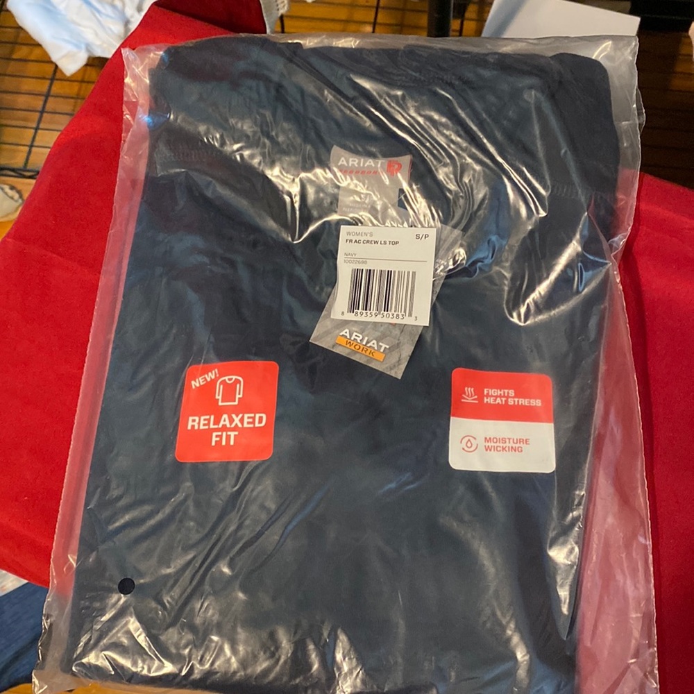 Ariat FR AC Longsleeve Crew NWT SP